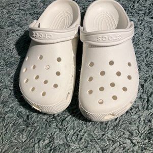 CROCS; Classic Clog, White, Size W 9